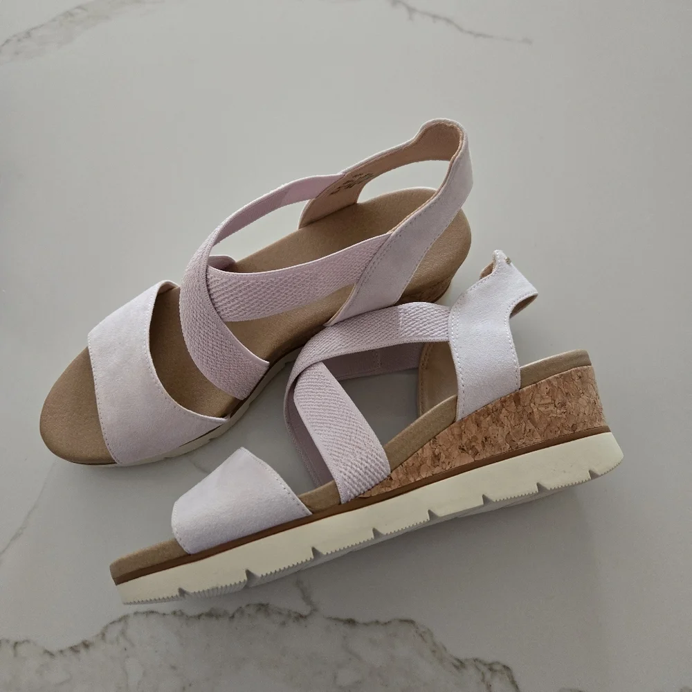 NWT Dr. Scholls Wedges